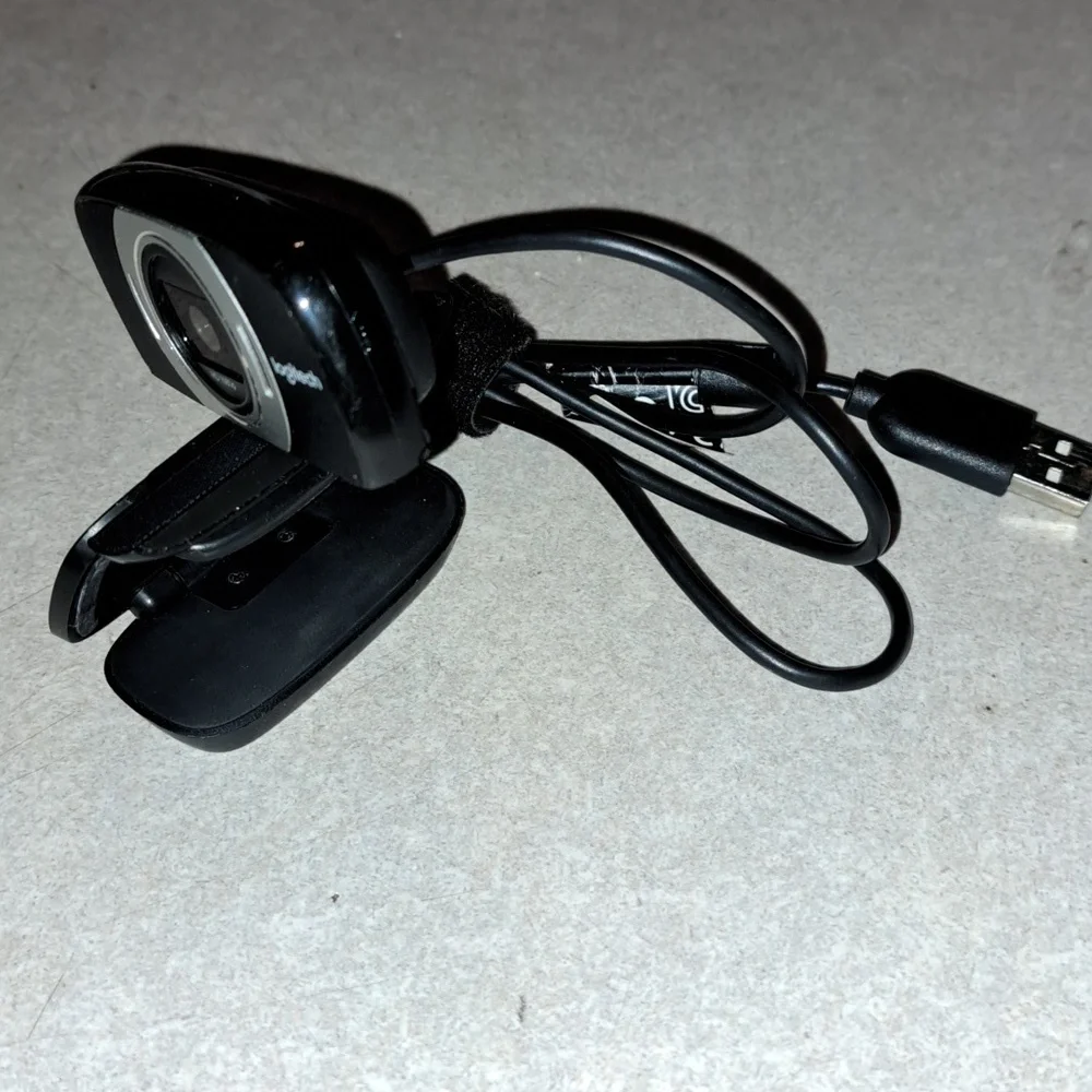 Logitech V-U0027 HD 1080P USB Webcam Black